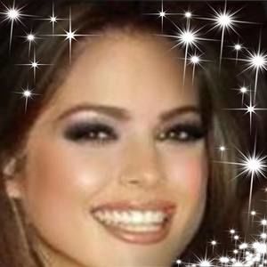 Meet your Posher, Reyna